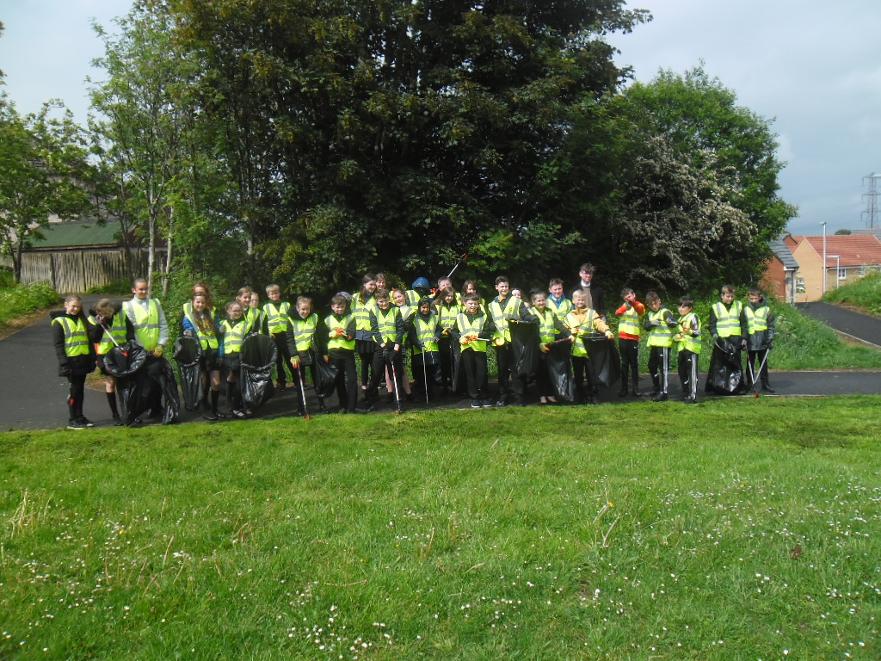 4. Community Spring Clean 2017.JPG